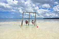 Potensi Wisata Maluku...