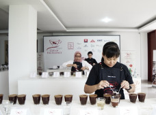Indonesia Sukses Menjadi...