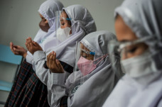 Doa Bersama untuk Korban...