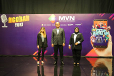 MNC Vision Network Hadirkan...