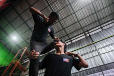 Keren, Yuk Intip Latihan...