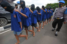 Pemberantasan Premanisme...