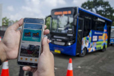 Teman Bus Trans Metro...