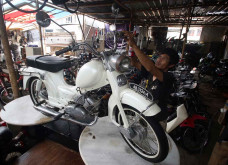 Bisnis Menggiurkan Restorasi...
