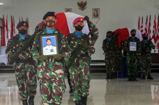 Jenazah Dua Prajurit...