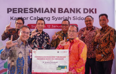 Perluas Layanan, Bank...