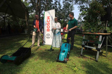Ajak Berkebun di Rumah,...