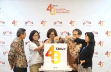 43 Tahun, Astra Dirikan...