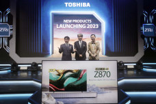 Toshiba Hadirkan 3 Seri...