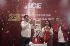 HUT Ke-28, ACE Hardware...