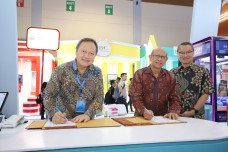 Kerjasama Layanan Mobile...