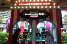 Keseruan ShopTokopedia...