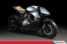 AMB 001, Motor Pertama...