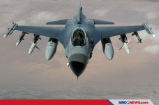 Diam-diam, Jet Tempur...