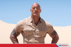 The Rock Duduki Posisi...