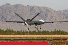 Cina Ubah Drone CH-5...