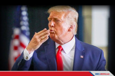 Joe Biden Vs Donald...