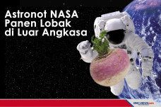 Astronot NASA berhasil...