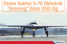 Drone Sukhoi S-70 Okhotnik...