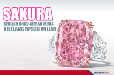 Berlian Berwarna Ungu-Merah...