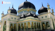 Kemegahan Masjid Azizi,...