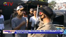 Razia Masker, Seorang...
