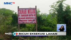Warga Usir Petugas,...