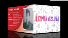 8 Pahlawan Nasional...