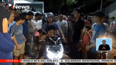 Seorang Pria Menangis...