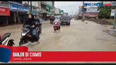Banjir Merendam Jalan...
