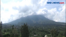 Merapi Kembali Keluarkan...