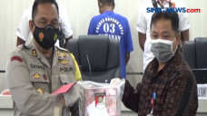 Polisi Ciduk Petani...