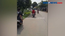 Video Pemotor Bawa Jenazah...