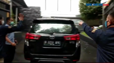 Penyidik KPK Geledah...