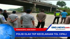 Polisi Olah TKP Kecelakaan...