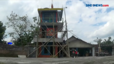 Warga Bangun Menara...
