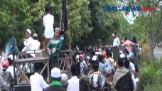 Unjuk Rasa di Berbagai...