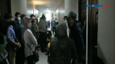 Puluhan Anak Perempuan...