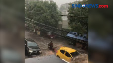 Bandung Dikepung Banjir,...