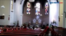 Misa Natal di Gereja...