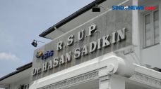 Menkes Tinjau Kesiapan...
