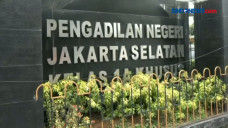 JPU Tuntut Tio Pakusadewo...