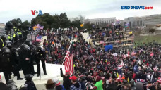 Ribuan Pendukung Trump...