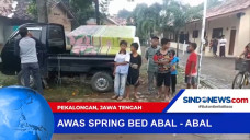 Pedagang Menjual Spring...