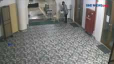 Pencuri Kotak Amal Masjid...