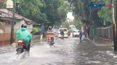 Banjir Setinggi 40 Cm...