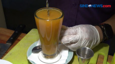 Nongkrong Minum Jamu...