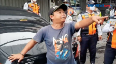 Oknum Ormas Ngamuk Saat...