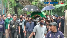 Suasana Haru Pemakaman...