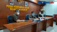 Kejagung Tetapkan 8...